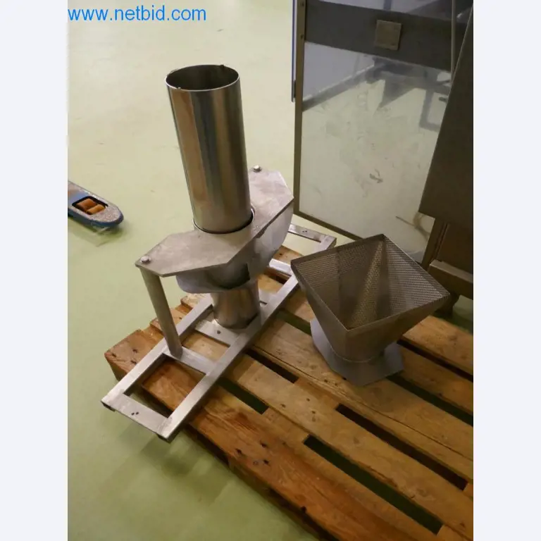 Dobro vzdrževani stroji in tehnična oprema iz živilskopredelovalnega sektorja-8