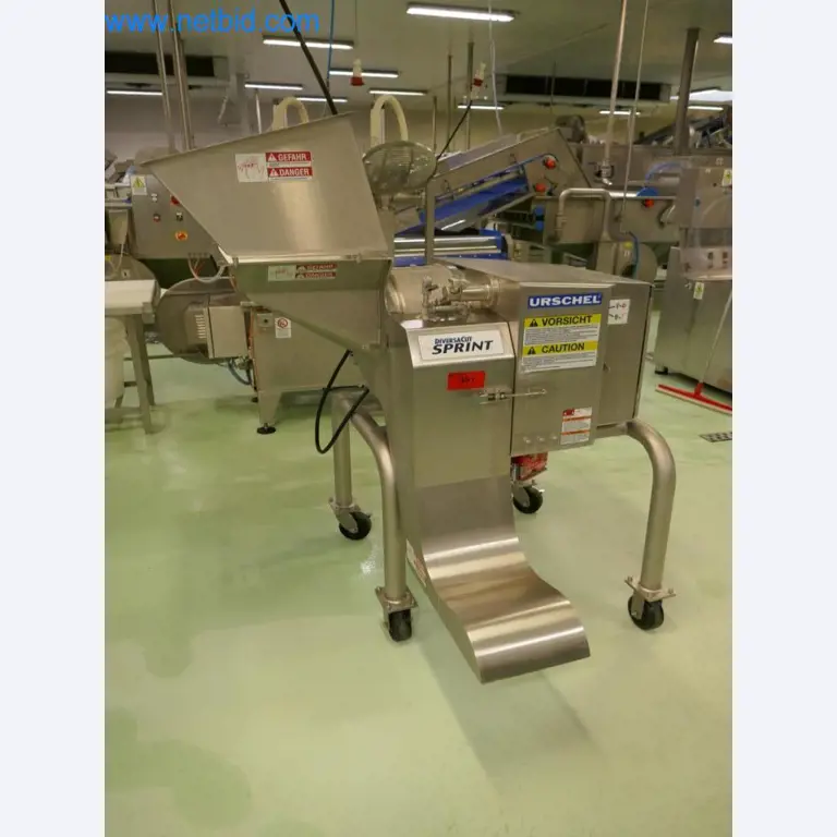 Dobro vzdrževani stroji in tehnična oprema iz živilskopredelovalnega sektorja-1