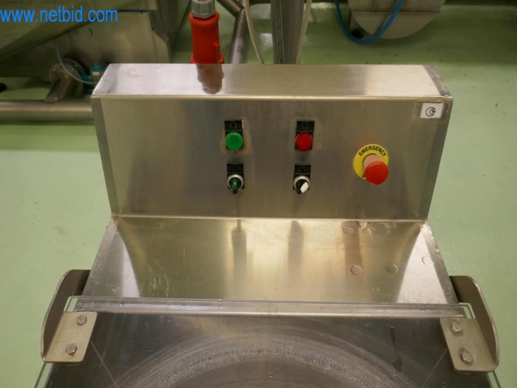 Máquinas y equipos técnicos del sector alimentario en buen estado de conservación-2