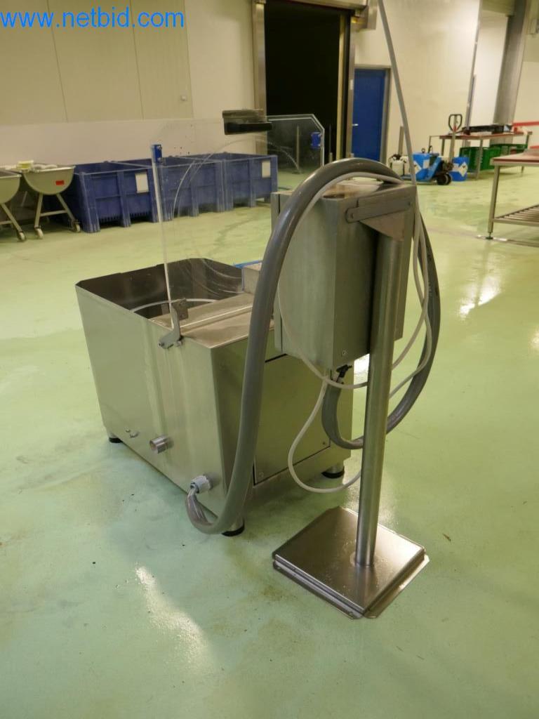 Máquinas y equipos técnicos del sector alimentario en buen estado de conservación-2