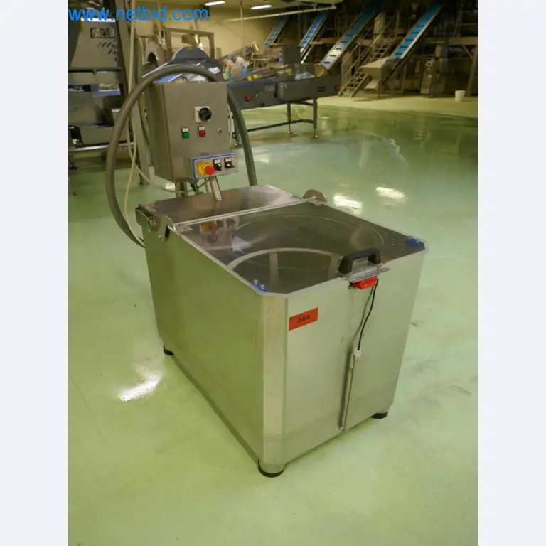 Dobro vzdrževani stroji in tehnična oprema iz živilskopredelovalnega sektorja-4