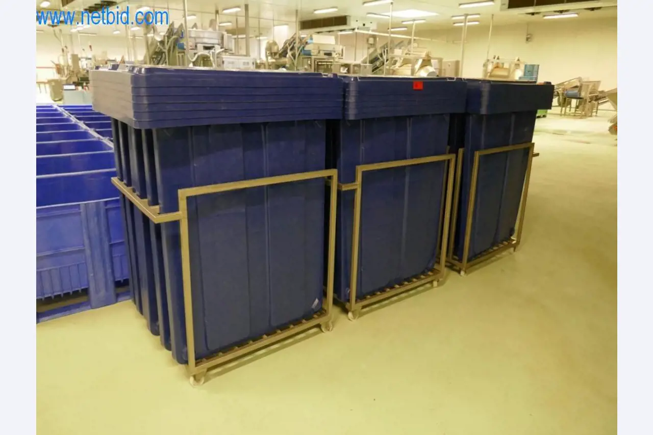 Máquinas e equipamentos técnicos do sector agroalimentar em bom estado de conservação-3