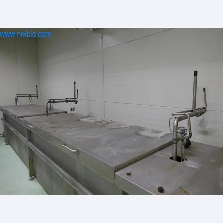 Máquinas e equipamentos técnicos do sector agroalimentar em bom estado de conservação-3