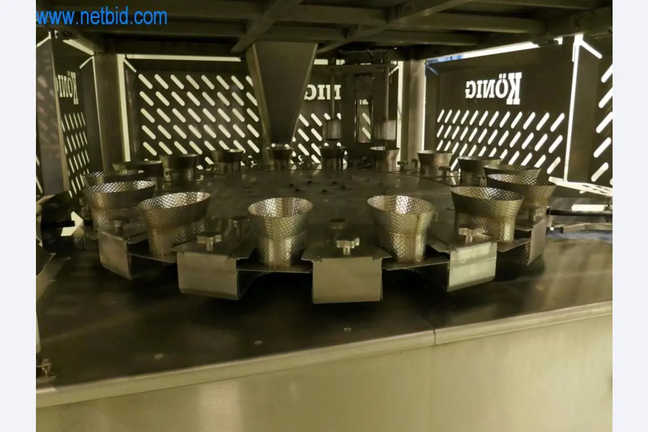 Máquinas y equipos técnicos del sector alimentario en buen estado de conservación-2