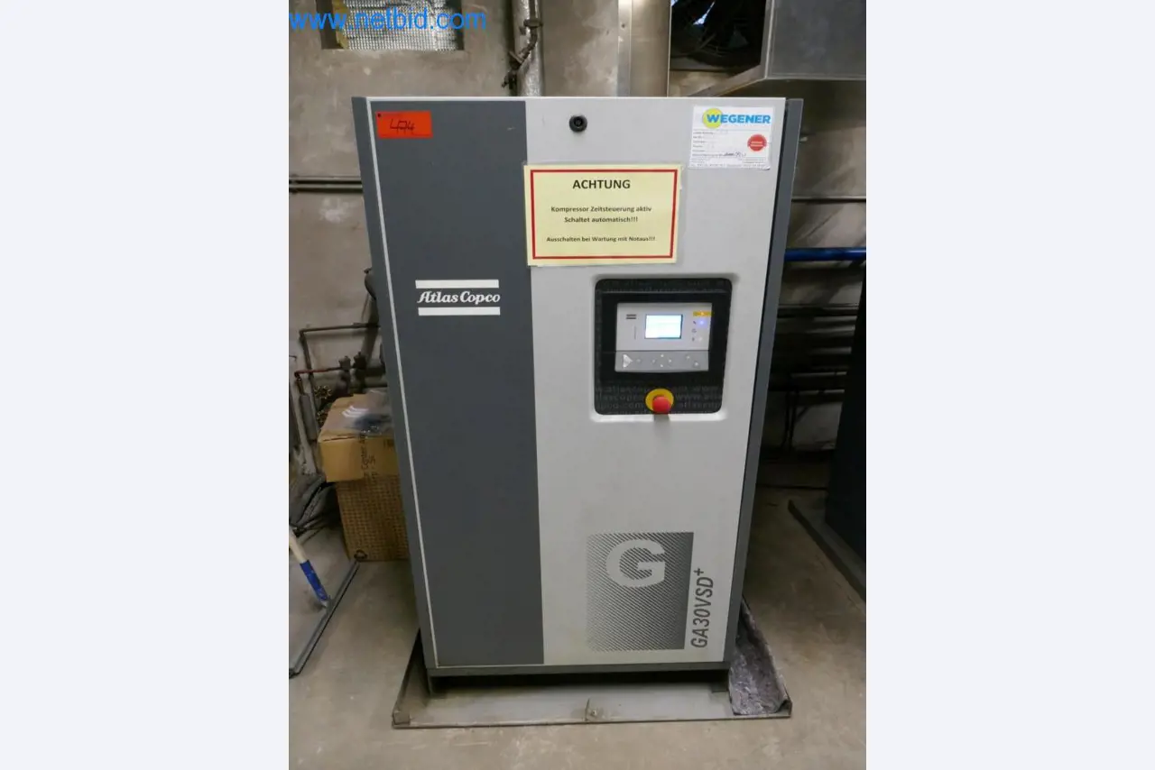 Máquinas y equipos técnicos del sector alimentario en buen estado de conservación-1