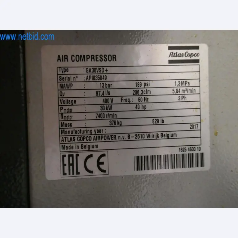 Máquinas y equipos técnicos del sector alimentario en buen estado de conservación-6