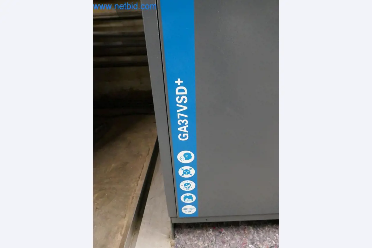 Dobro vzdrževani stroji in tehnična oprema iz živilskopredelovalnega sektorja-3