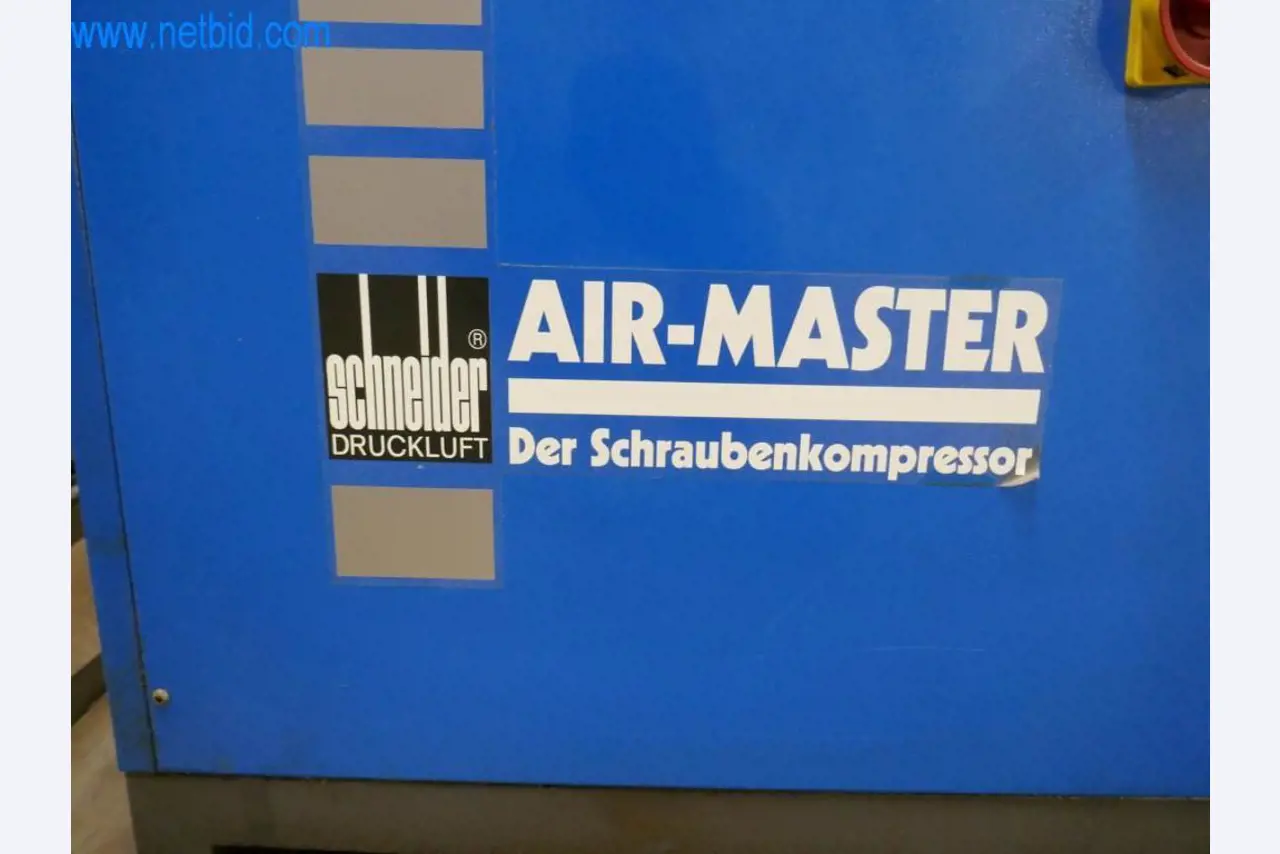 Dobro vzdrževani stroji in tehnična oprema iz živilskopredelovalnega sektorja-4