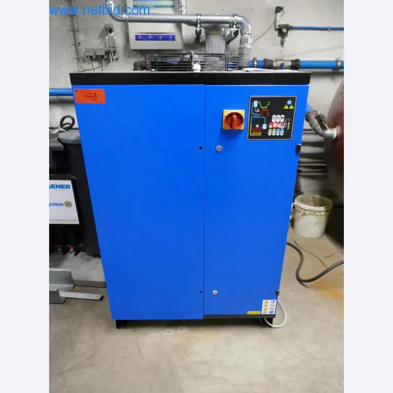 Dobro vzdrževani stroji in tehnična oprema iz živilskopredelovalnega sektorja-1