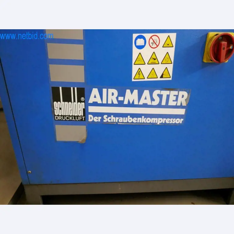 Máquinas e equipamentos técnicos do sector agroalimentar em bom estado de conservação-1