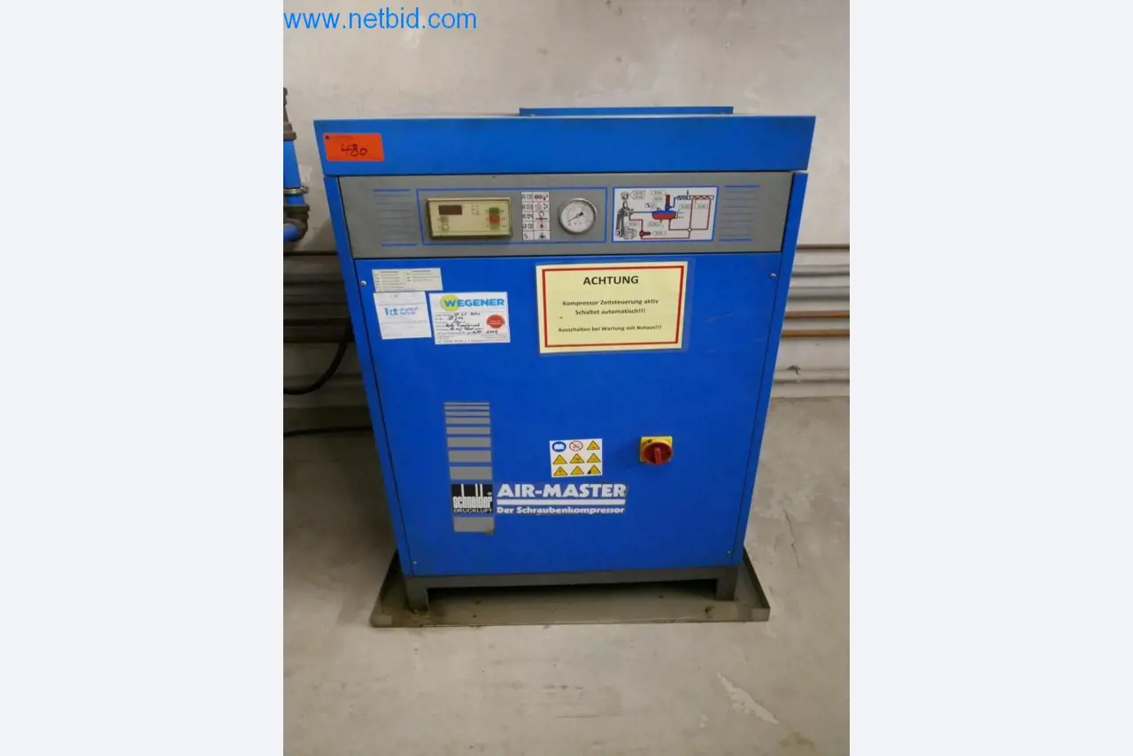 Máquinas e equipamentos técnicos do sector agroalimentar em bom estado de conservação-4