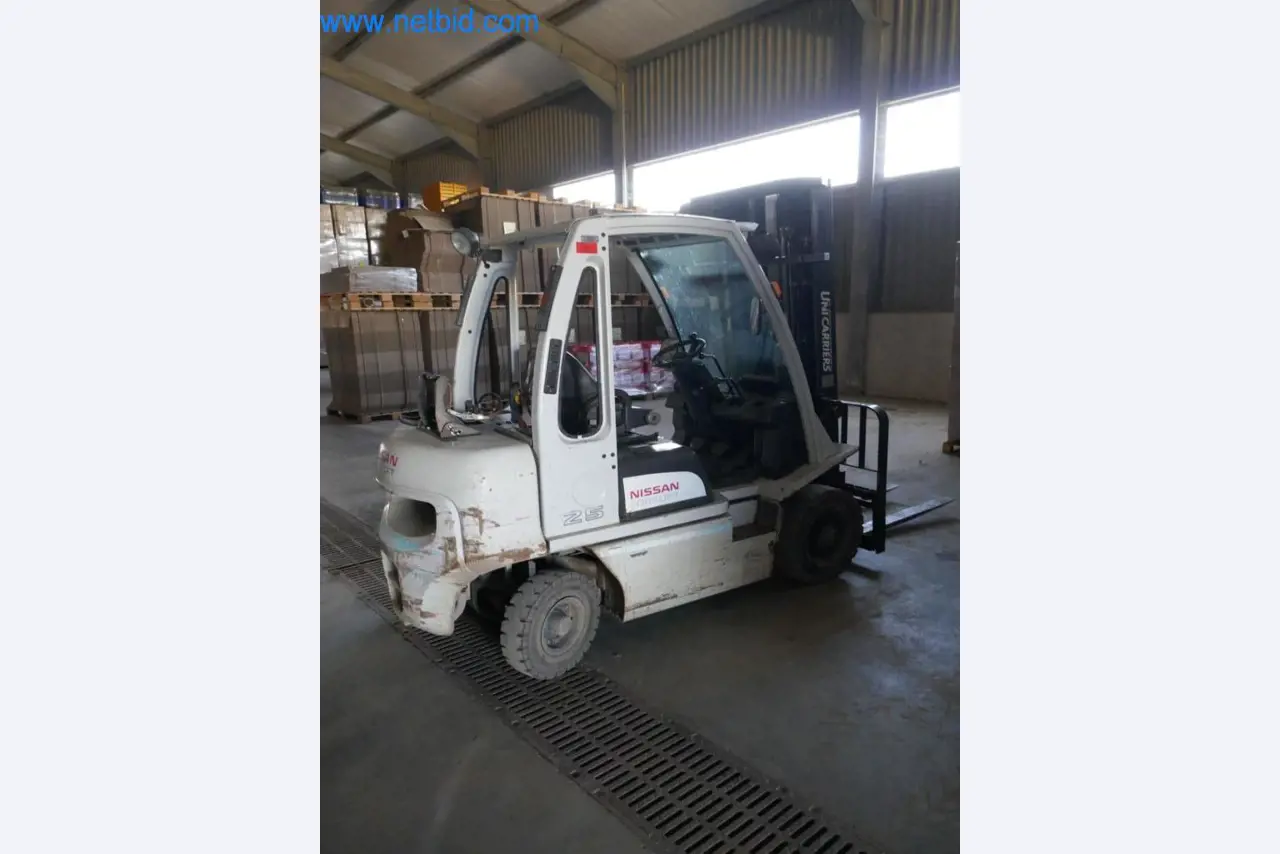 Dobro vzdrževani stroji in tehnična oprema iz živilskopredelovalnega sektorja-7