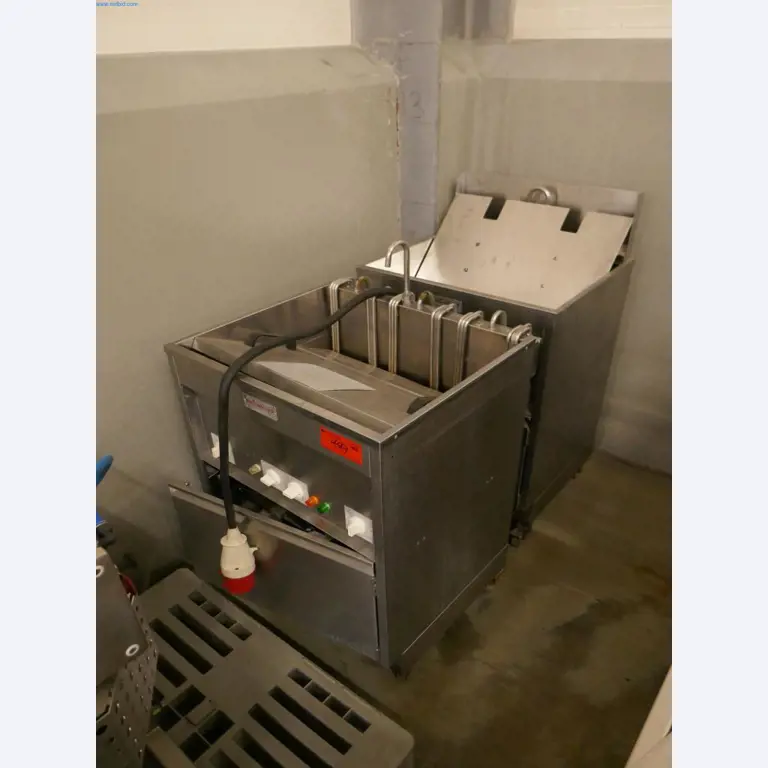 Dobro vzdrževani stroji in tehnična oprema iz živilskopredelovalnega sektorja-10