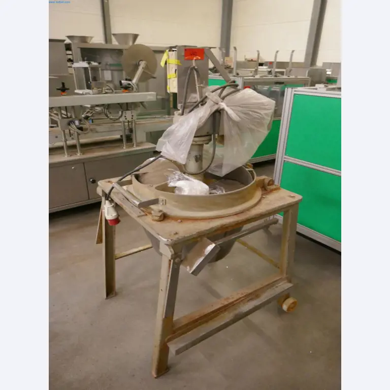 Dobro vzdrževani stroji in tehnična oprema iz živilskopredelovalnega sektorja-8