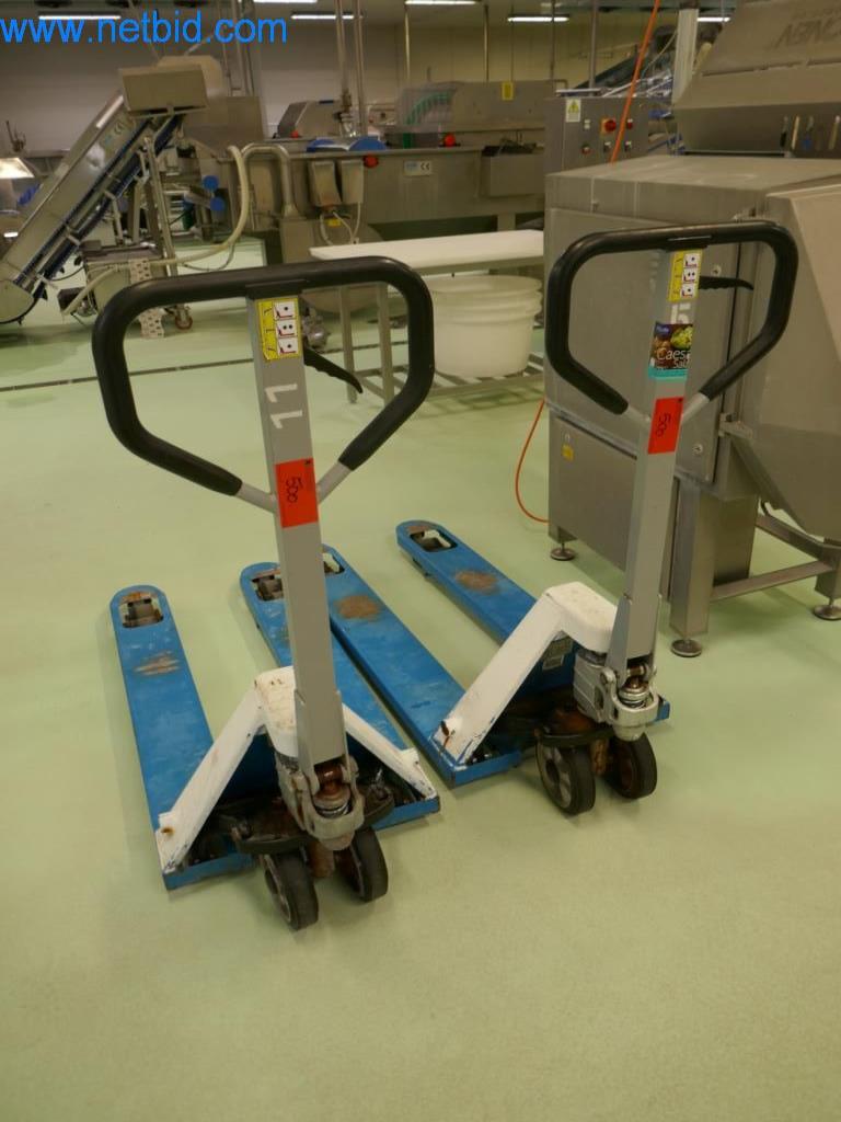 Máquinas y equipos técnicos del sector alimentario en buen estado de conservación-11