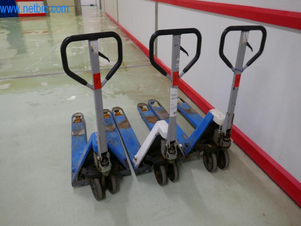 Máquinas y equipos técnicos del sector alimentario en buen estado de conservación-6