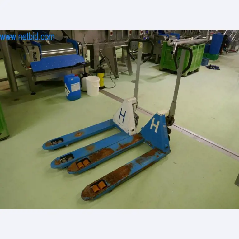 Máquinas e equipamentos técnicos do sector agroalimentar em bom estado de conservação-8