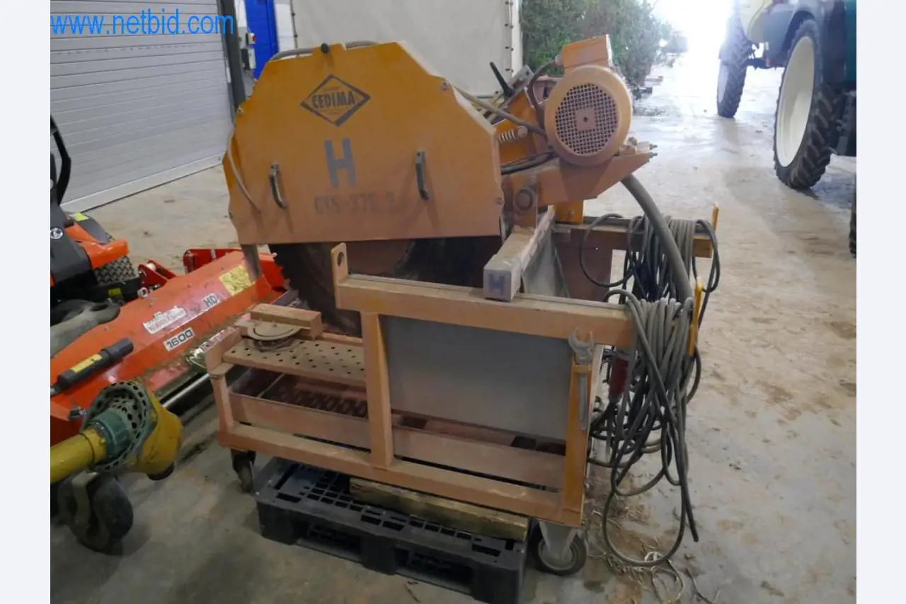 Dobro vzdrževani stroji in tehnična oprema iz živilskopredelovalnega sektorja-4