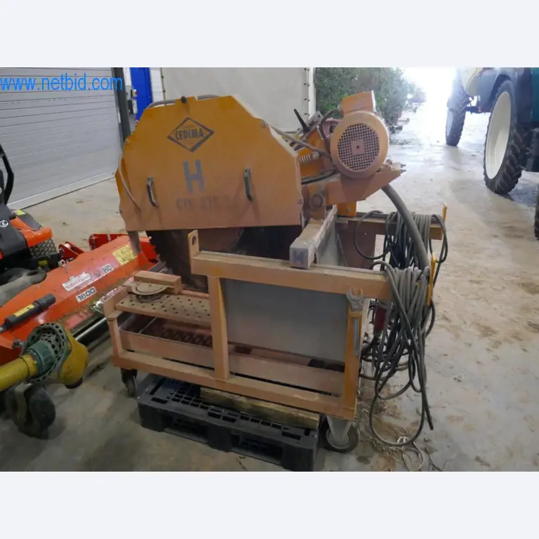 Dobro vzdrževani stroji in tehnična oprema iz živilskopredelovalnega sektorja-4