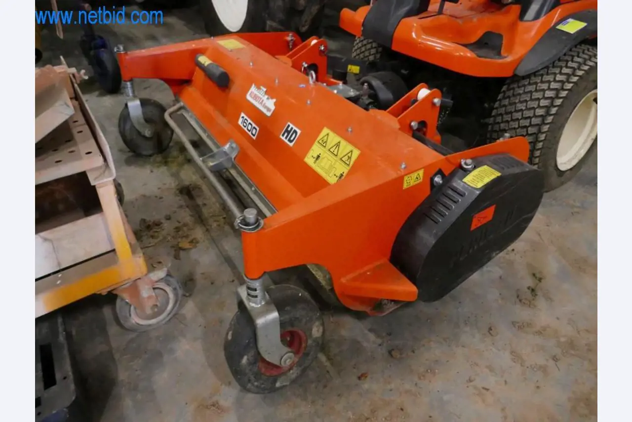 Dobro vzdrževani stroji in tehnična oprema iz živilskopredelovalnega sektorja-3