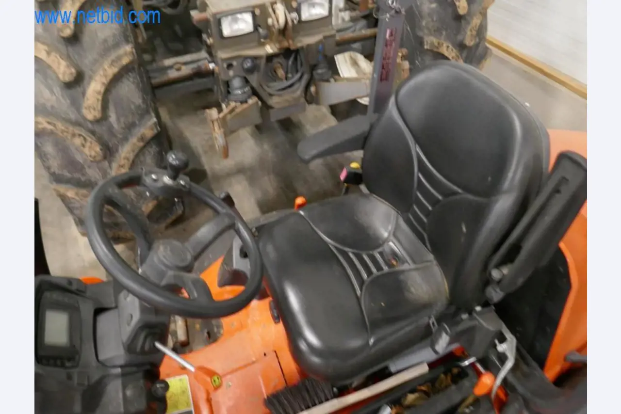 Dobro vzdrževani stroji in tehnična oprema iz živilskopredelovalnega sektorja-7