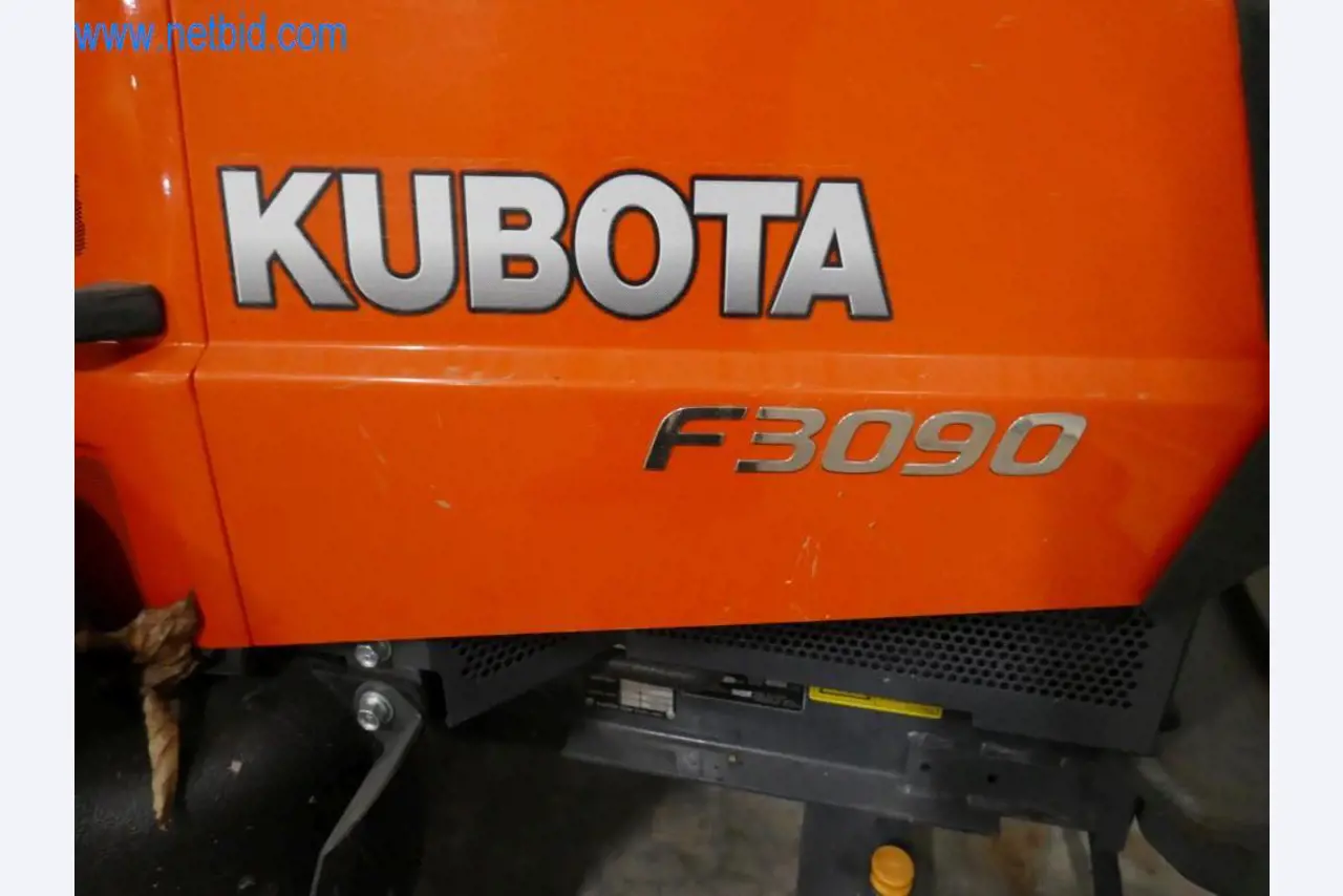 Dobro vzdrževani stroji in tehnična oprema iz živilskopredelovalnega sektorja-9