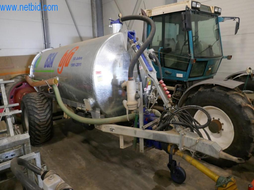 Máquinas y equipos técnicos del sector alimentario en buen estado de conservación-2