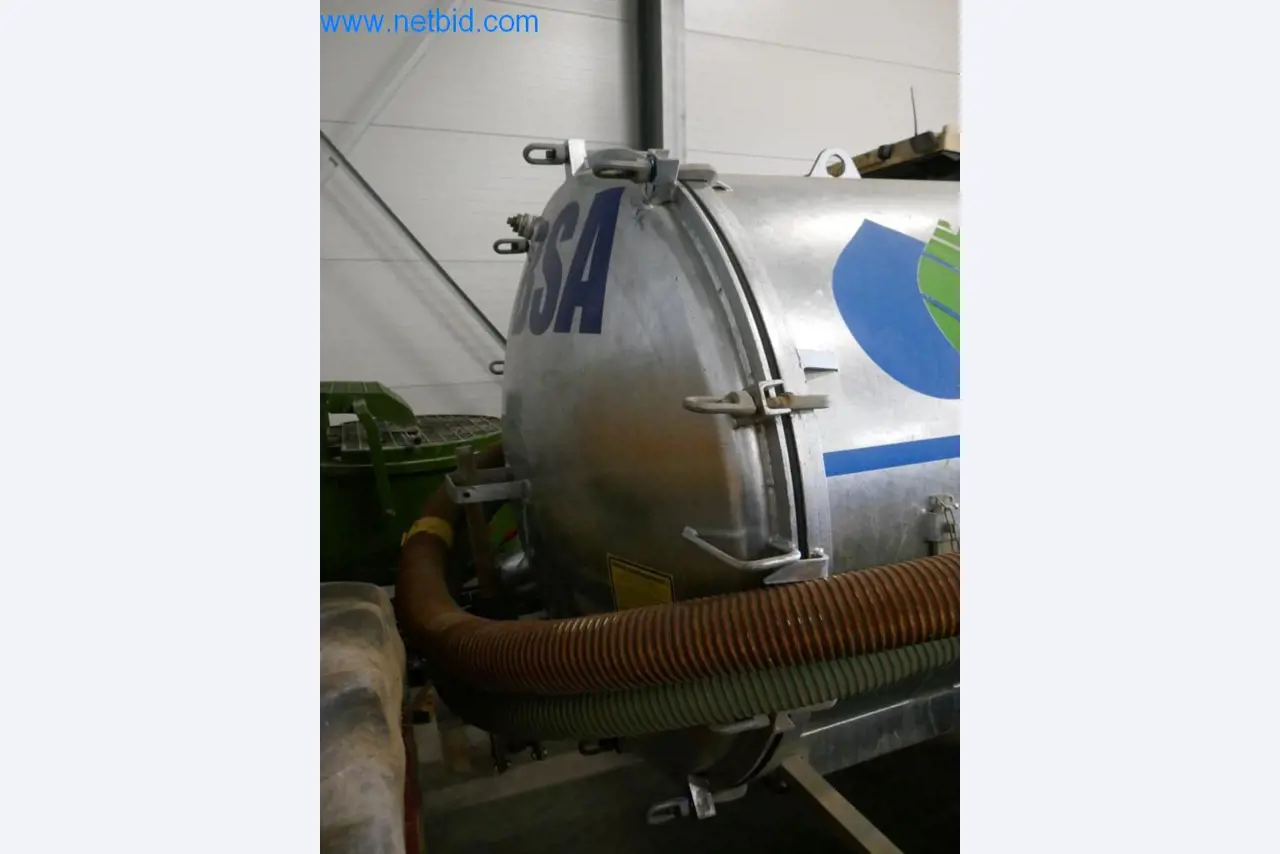 Dobro vzdrževani stroji in tehnična oprema iz živilskopredelovalnega sektorja-5