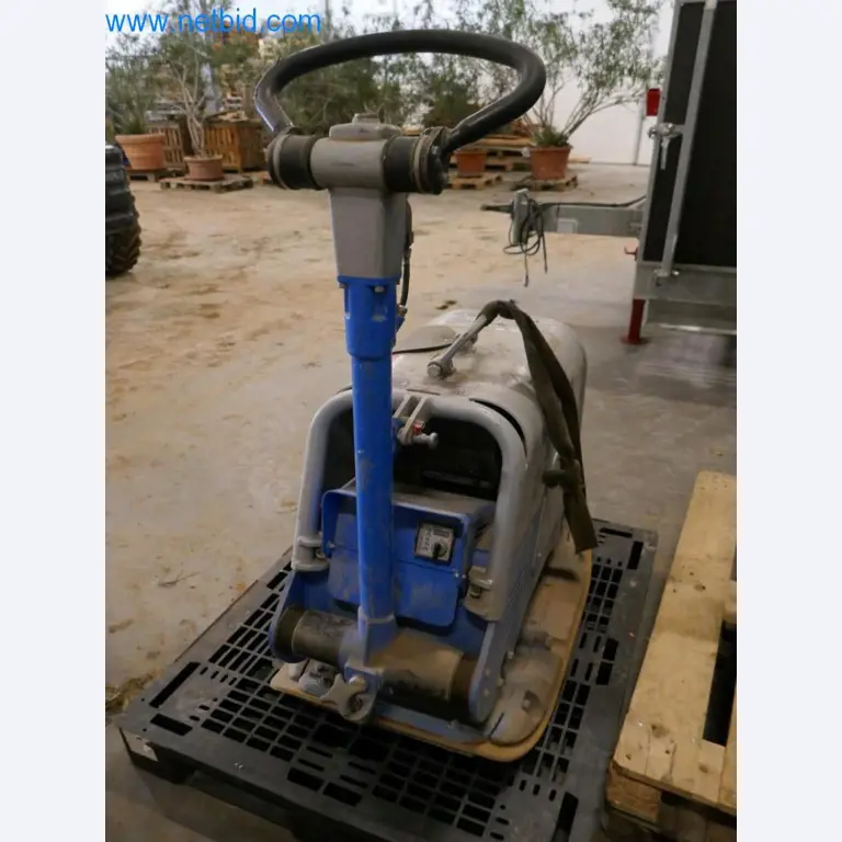 Dobro vzdrževani stroji in tehnična oprema iz živilskopredelovalnega sektorja-3