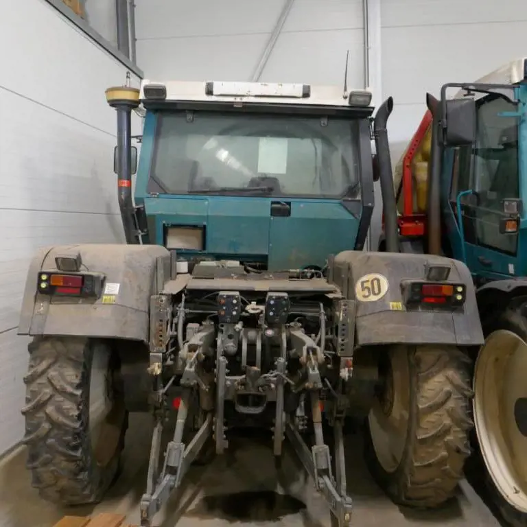 Farm tractor Fendt Xylon 22