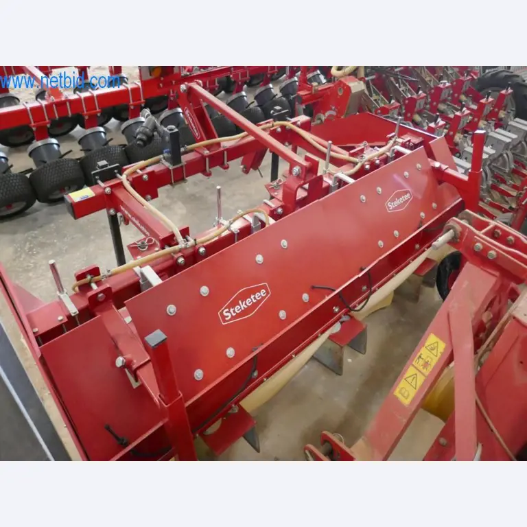 Máquinas e equipamentos técnicos do sector agroalimentar em bom estado de conservação-2