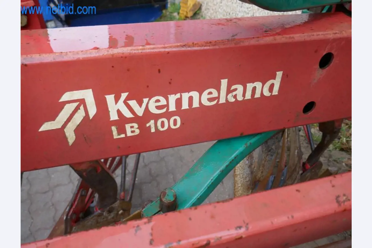 Máquinas e equipamentos técnicos do sector agroalimentar em bom estado de conservação-2