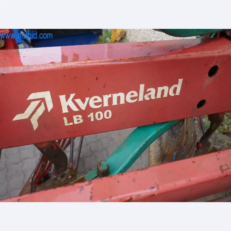 Máquinas e equipamentos técnicos do sector agroalimentar em bom estado de conservação-2