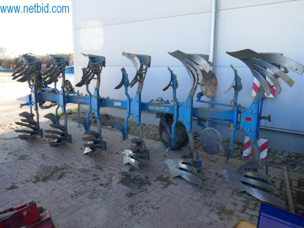 Máquinas y equipos técnicos del sector alimentario en buen estado de conservación-1