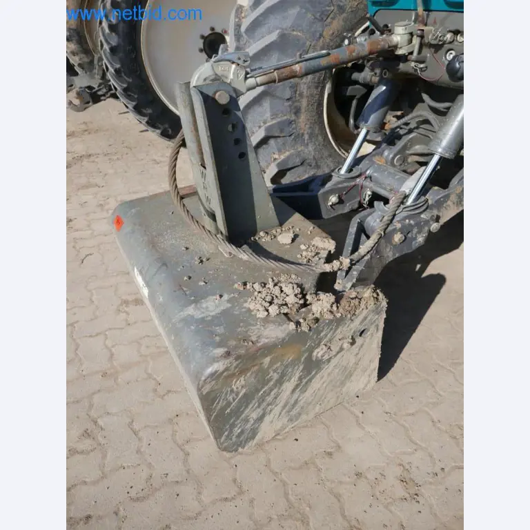 Máquinas e equipamentos técnicos do sector agroalimentar em bom estado de conservação-4