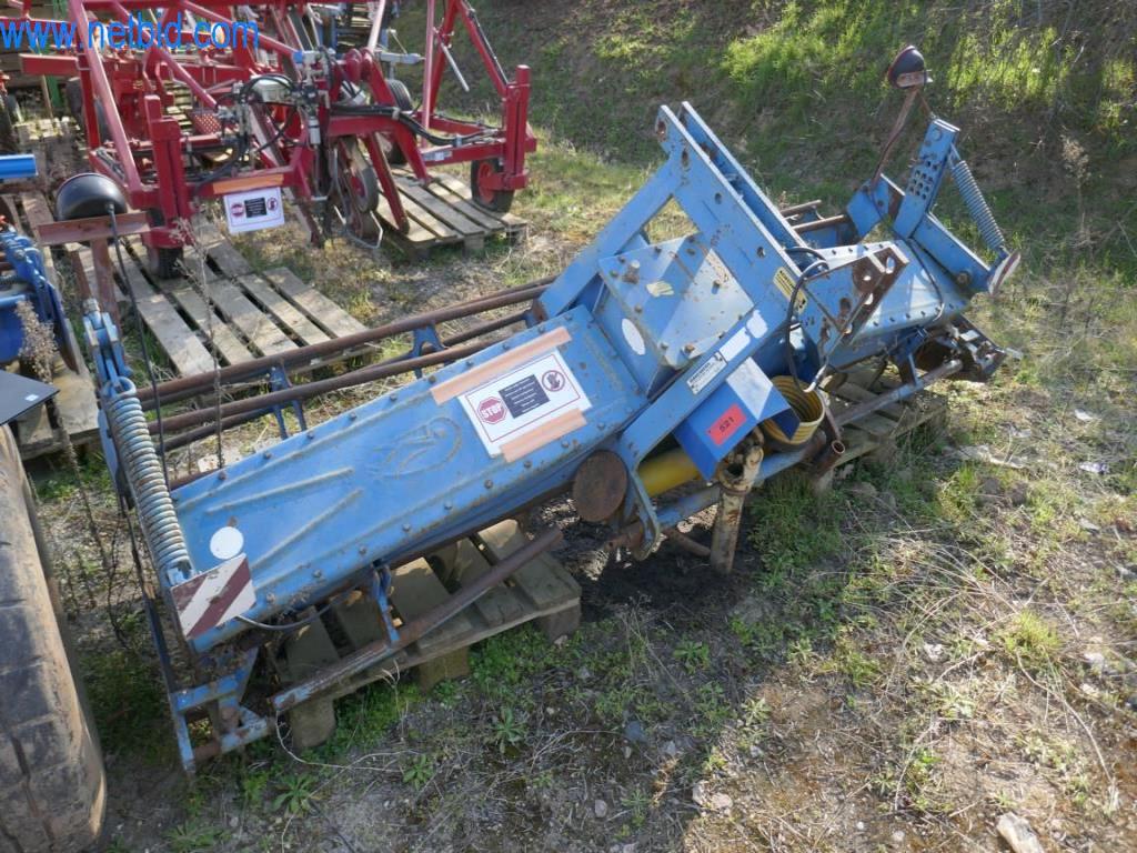 Máquinas y equipos técnicos del sector alimentario en buen estado de conservación-2