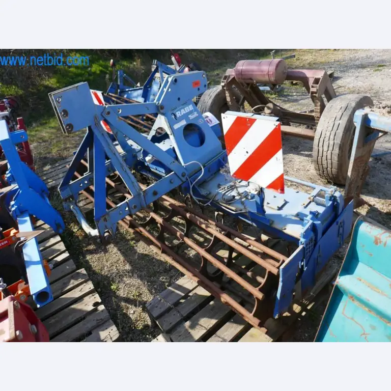 Máquinas e equipamentos técnicos do sector agroalimentar em bom estado de conservação-2