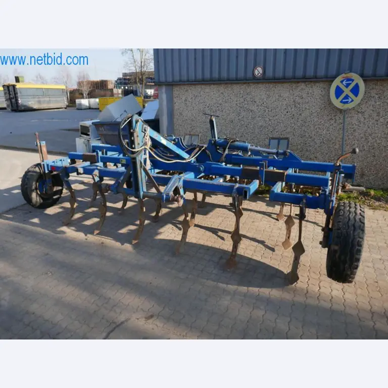 Máquinas e equipamentos técnicos do sector agroalimentar em bom estado de conservação-2