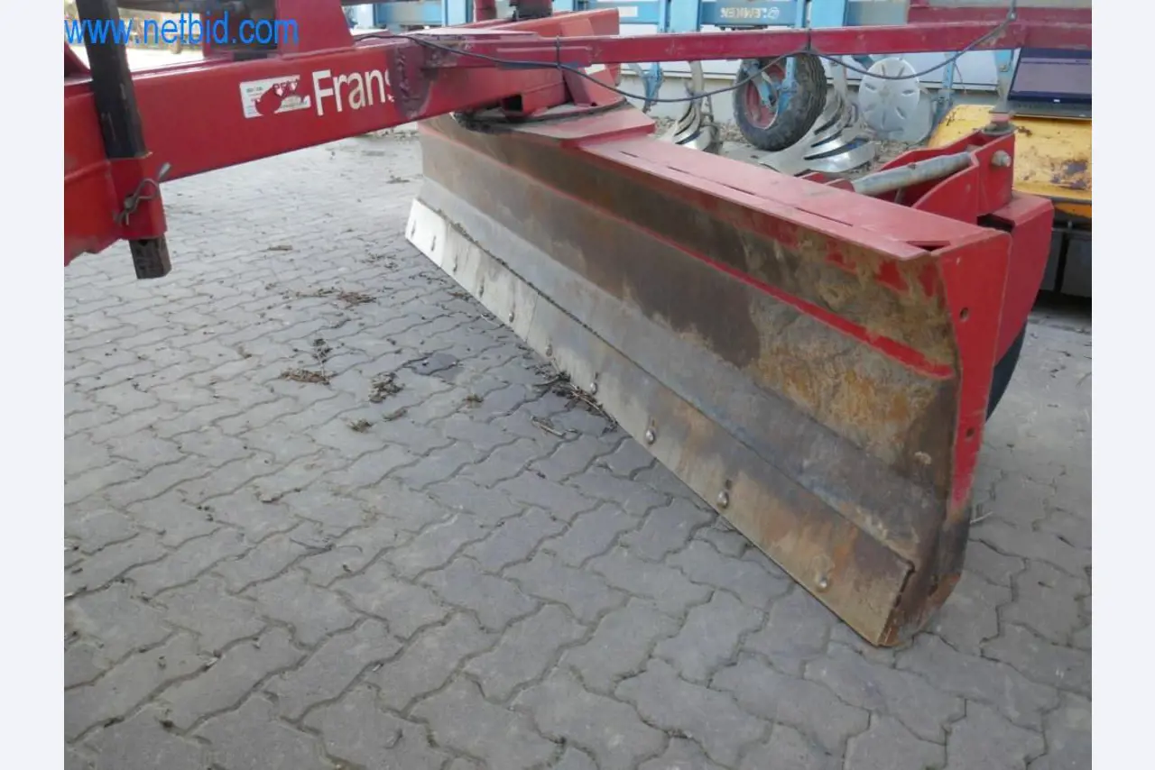 Dobro vzdrževani stroji in tehnična oprema iz živilskopredelovalnega sektorja-4