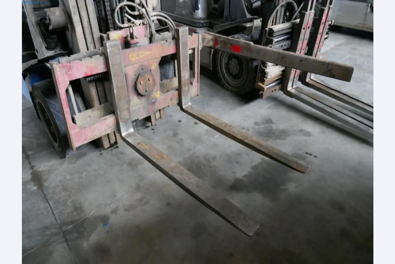 Máquinas e equipamentos técnicos do sector agroalimentar em bom estado de conservação-1