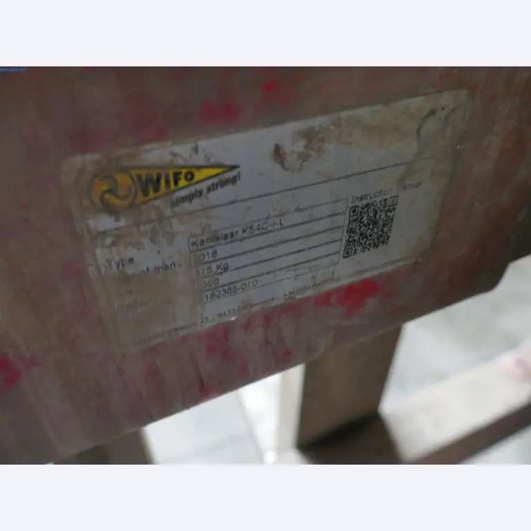 Máquinas e equipamentos técnicos do sector agroalimentar em bom estado de conservação-2