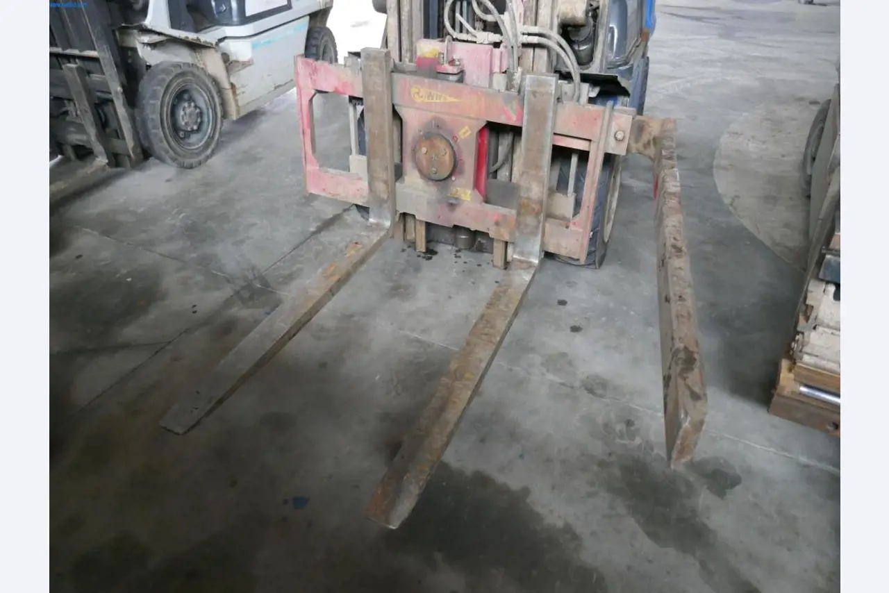 Máquinas e equipamentos técnicos do sector agroalimentar em bom estado de conservação-5