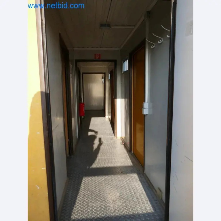 Máquinas e equipamentos técnicos do sector agroalimentar em bom estado de conservação-11