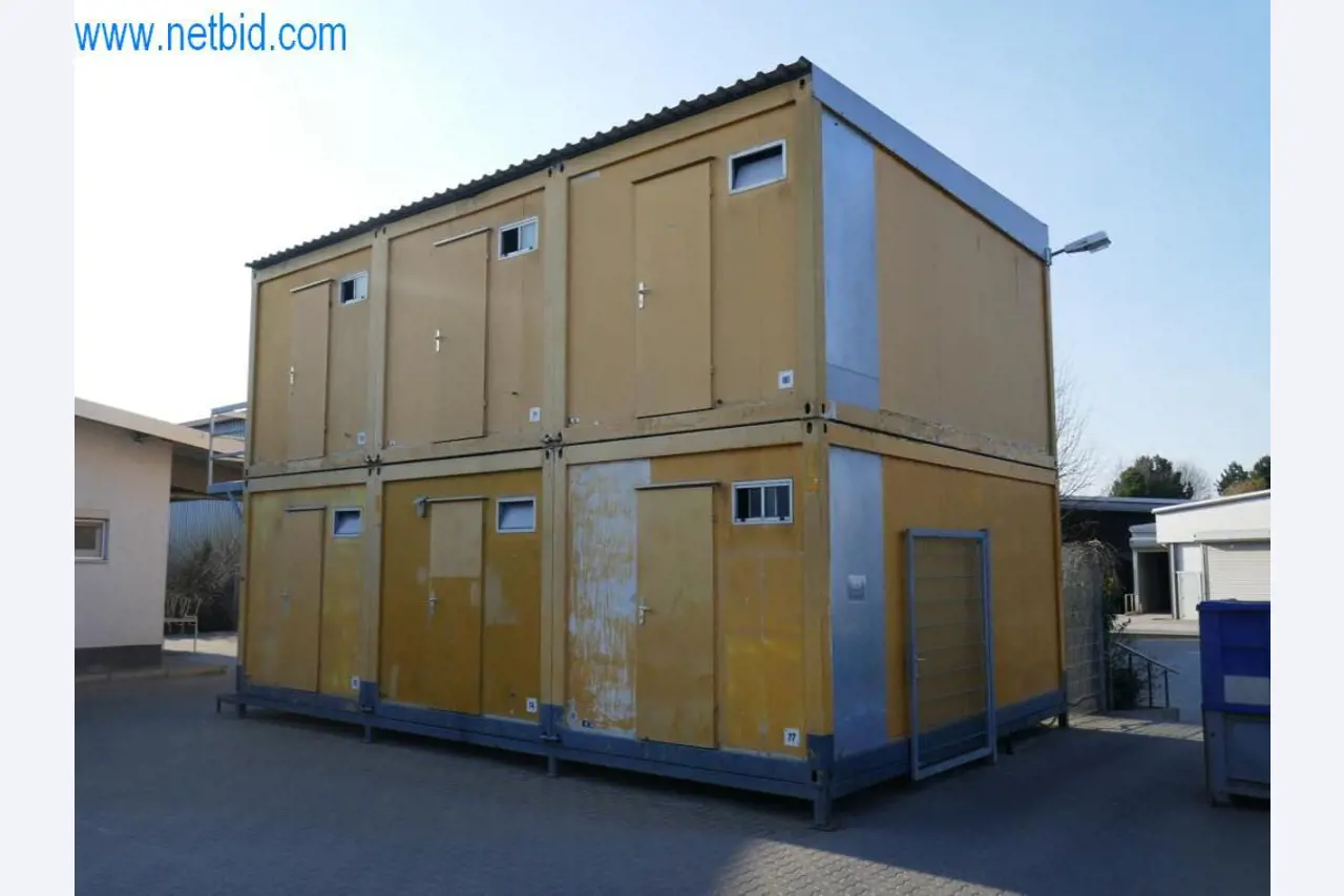 Máquinas e equipamentos técnicos do sector agroalimentar em bom estado de conservação-5