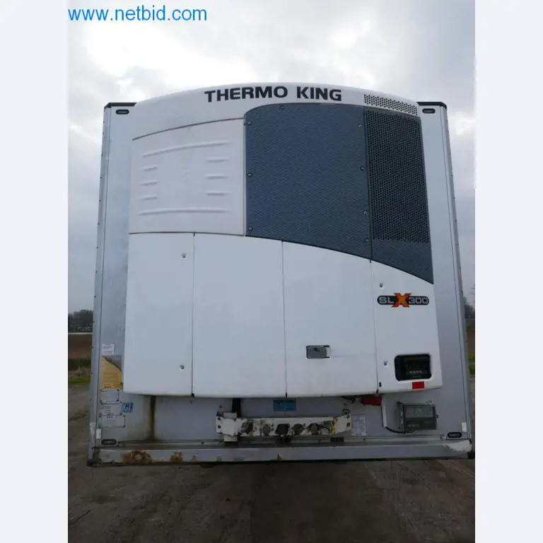 Máquinas e equipamentos técnicos do sector agroalimentar em bom estado de conservação-13