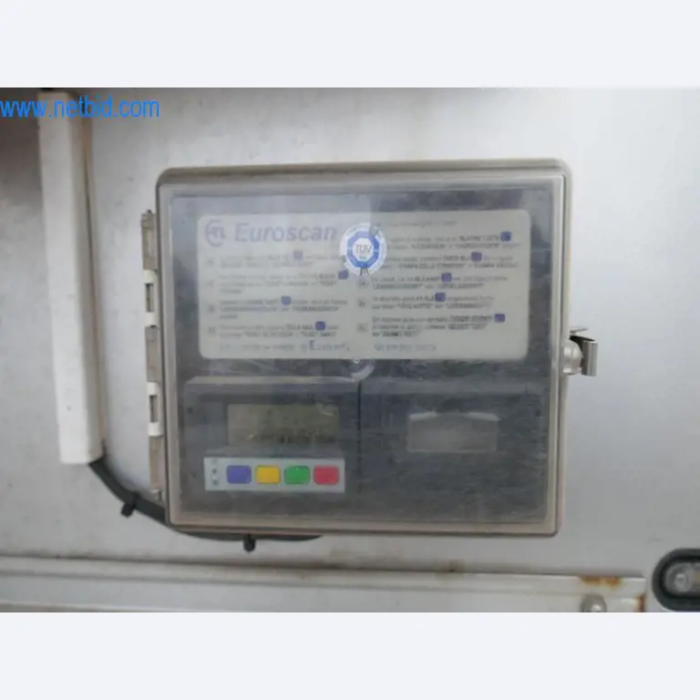 Máquinas e equipamentos técnicos do sector agroalimentar em bom estado de conservação-16