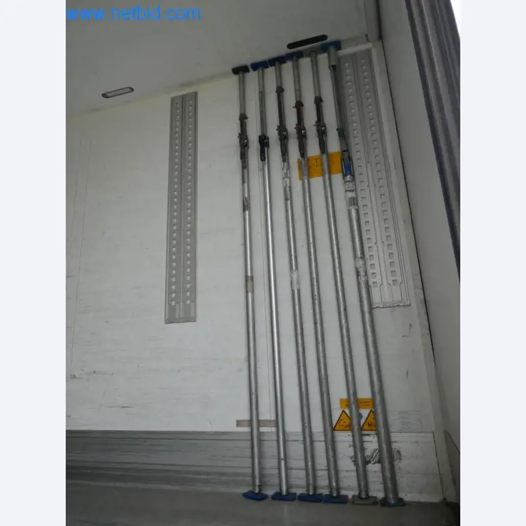 Máquinas e equipamentos técnicos do sector agroalimentar em bom estado de conservação-6