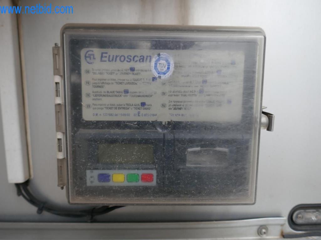 Máquinas y equipos técnicos del sector alimentario en buen estado de conservación-6