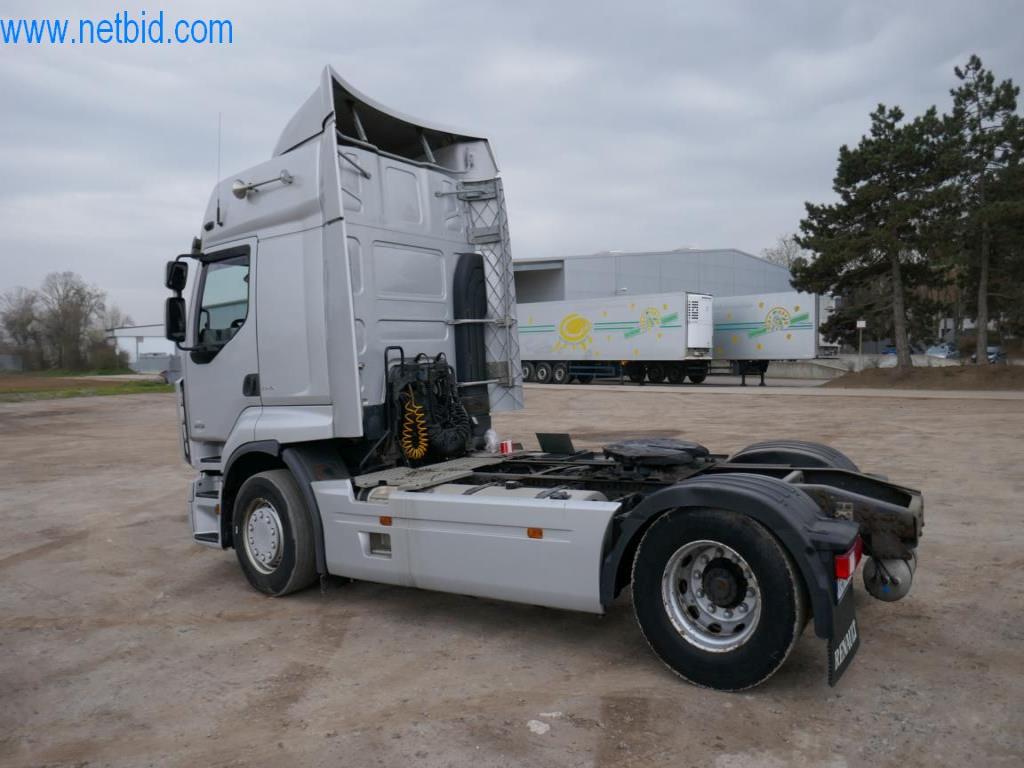 Máquinas y equipos técnicos del sector alimentario en buen estado de conservación-10