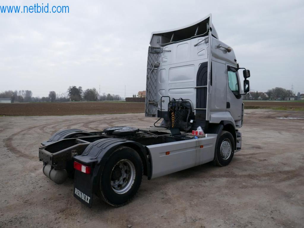 Máquinas y equipos técnicos del sector alimentario en buen estado de conservación-9